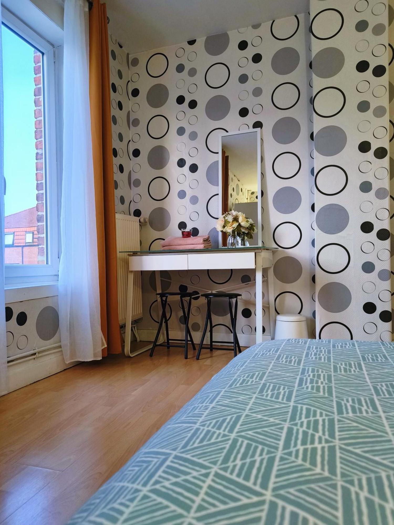 Homestay Tourcoing Eksteriør bilde